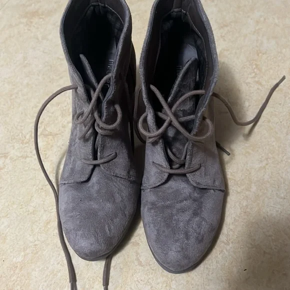 madden girl booties - Picture 2 of 6